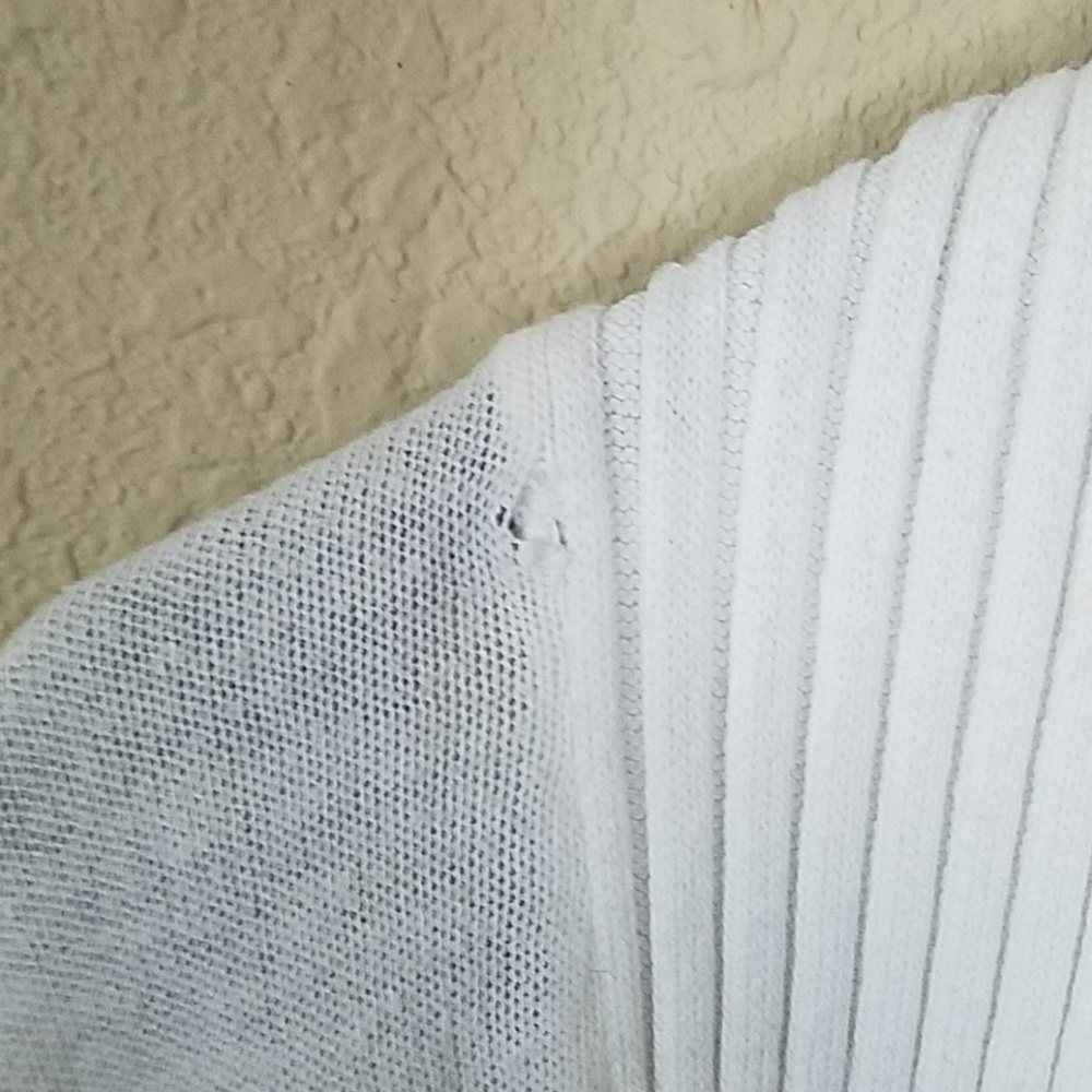 2 Maurices brand shrugs - Picture 2 of 4